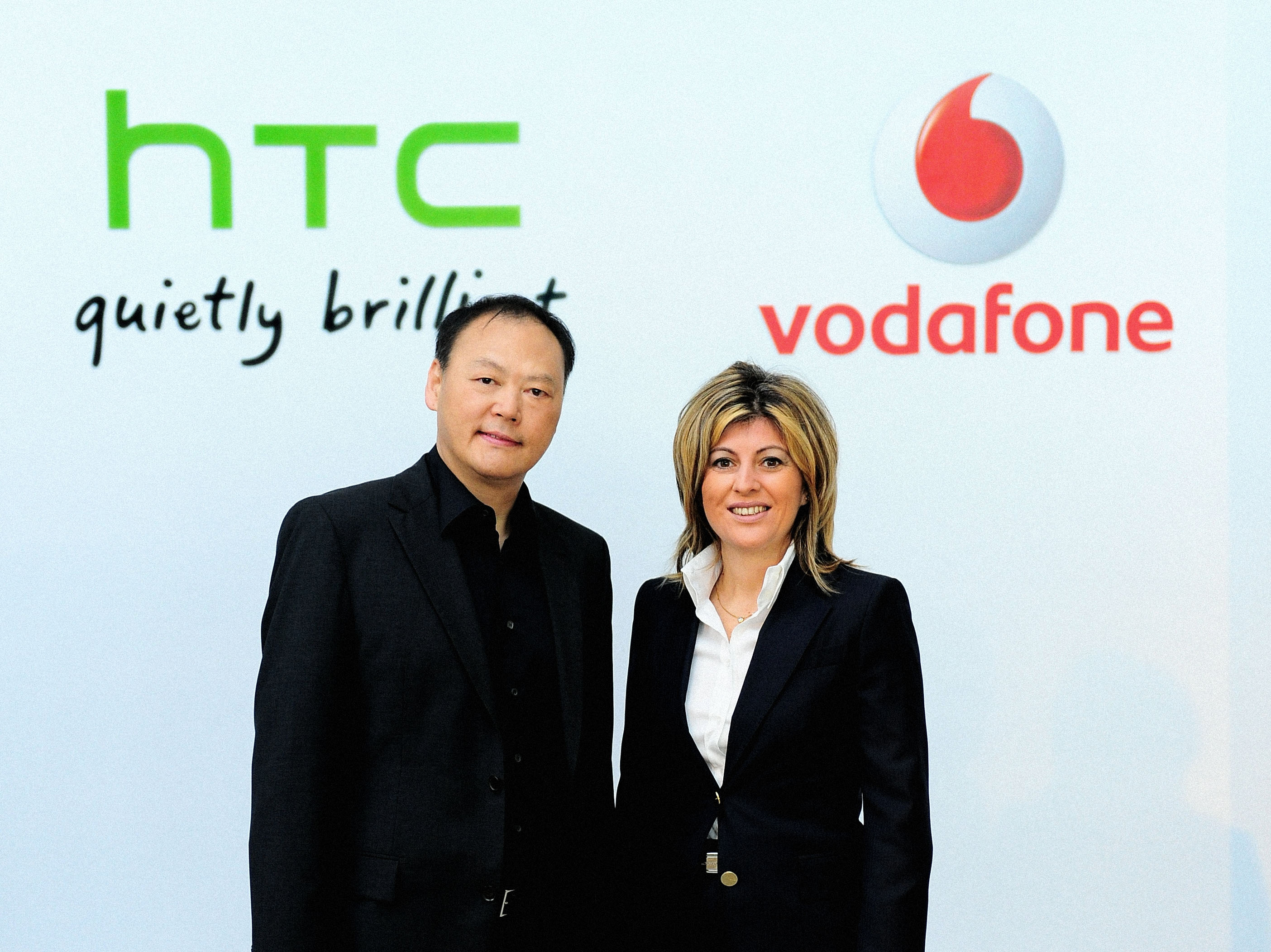 多次參與HTC發表會的Vodafone集團全球手持裝置產品部